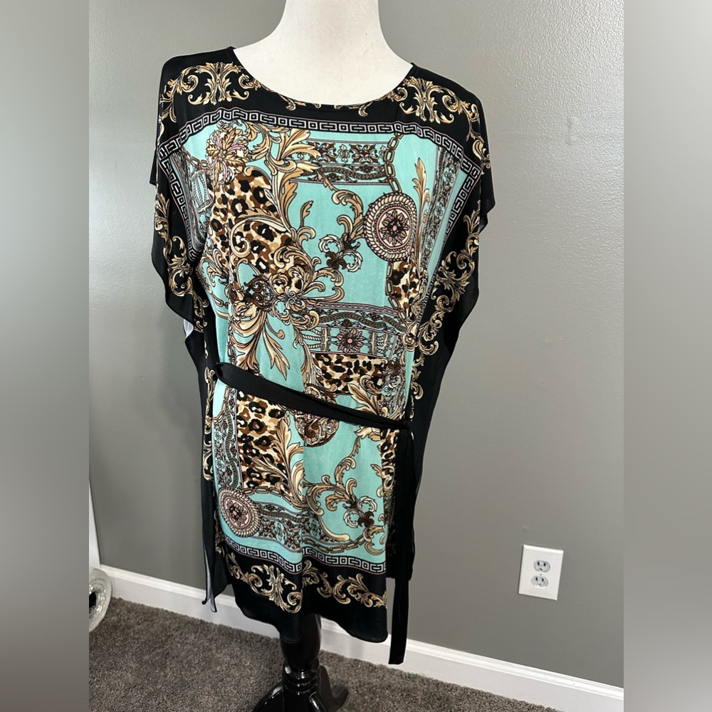 Metaphor‎ women’s size small pull over blouse with adjustable belted waist